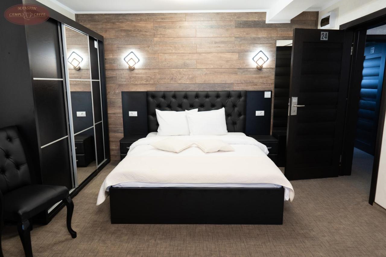 Hotel Campus Caffe Mansion Buzău Zewnętrze zdjęcie