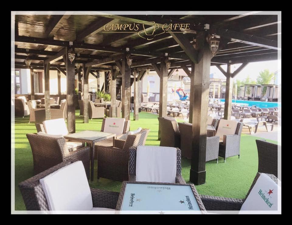 Hotel Campus Caffe Mansion Buzău Zewnętrze zdjęcie