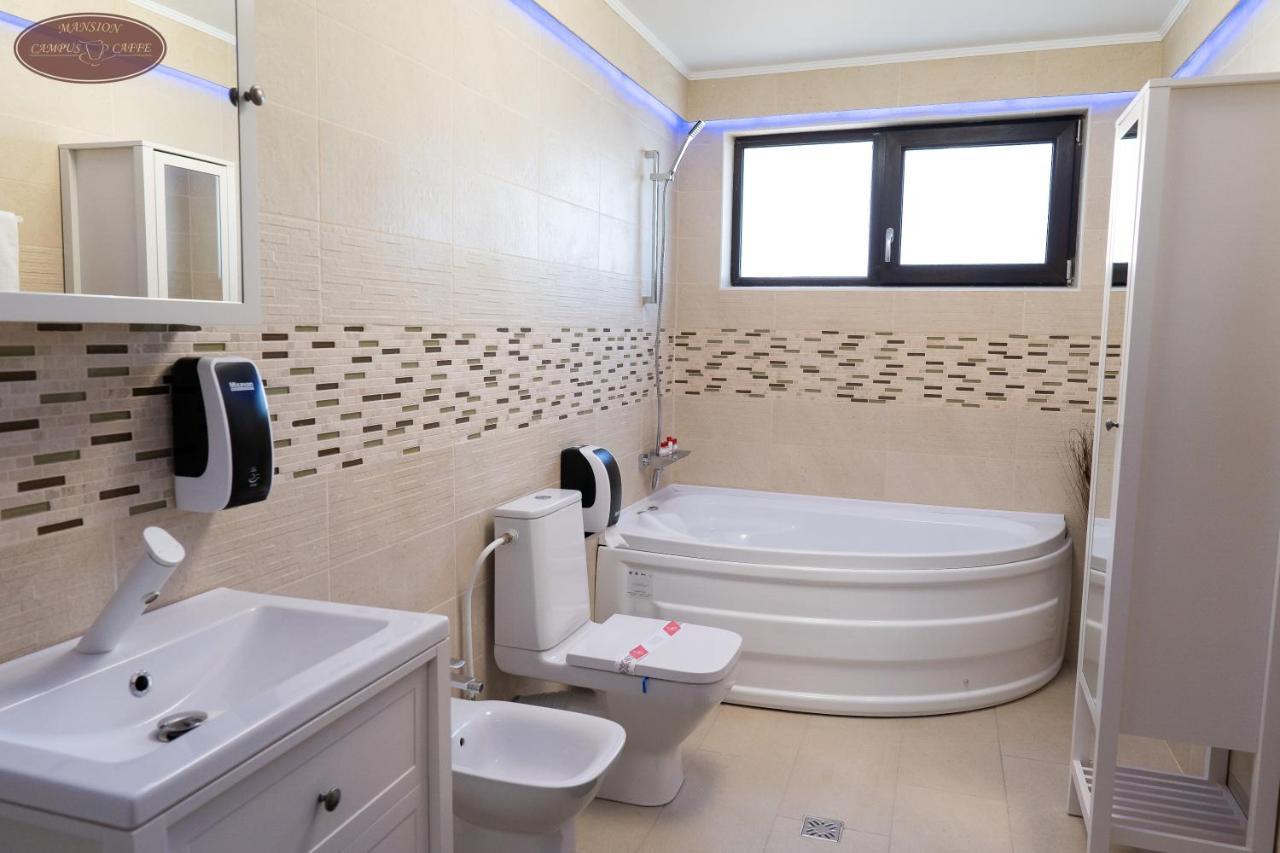Hotel Campus Caffe Mansion Buzău Zewnętrze zdjęcie