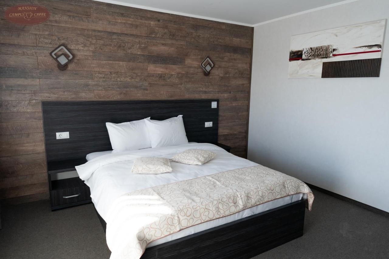 Hotel Campus Caffe Mansion Buzău Zewnętrze zdjęcie