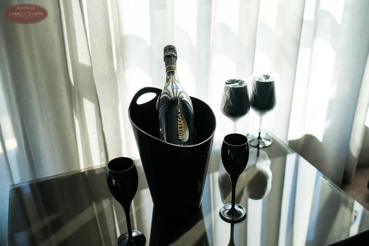 Hotel Campus Caffe Mansion Buzău Zewnętrze zdjęcie