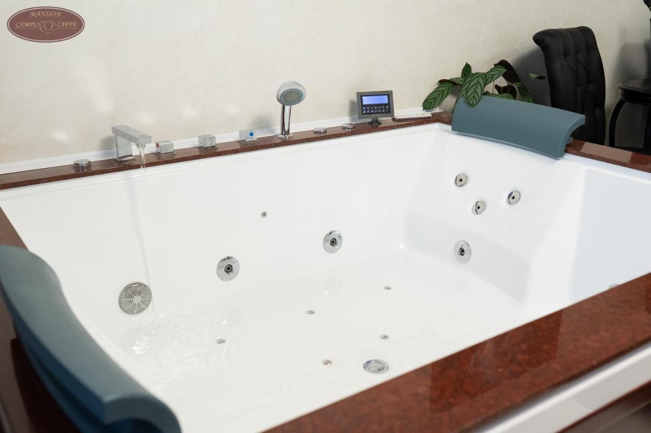 Hotel Campus Caffe Mansion Buzău Zewnętrze zdjęcie