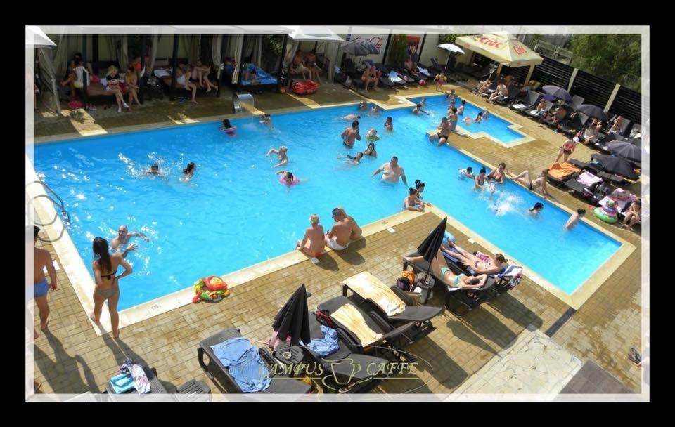 Hotel Campus Caffe Mansion Buzău Zewnętrze zdjęcie